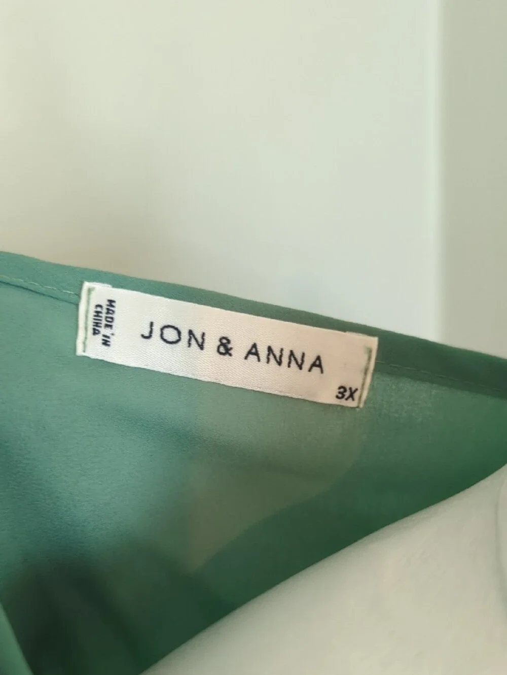 Jon & Anna Sleeveless V-Neck Camisole in Sage Green